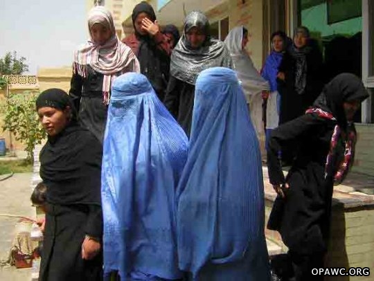 Handicraft student of OPAWC